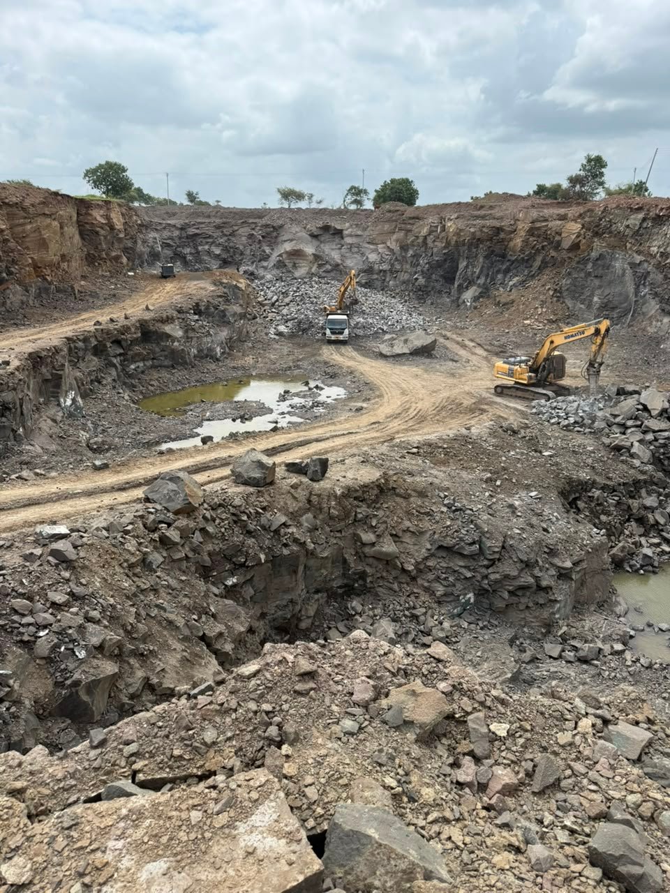 Sansar Infra site operations photo 15